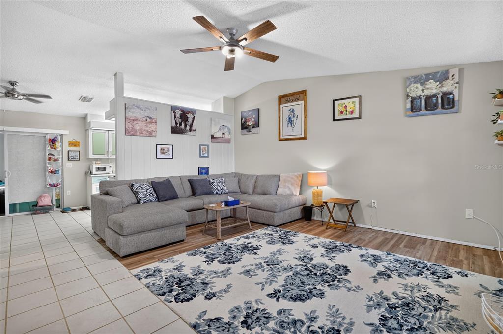 2712 36TH AVENUE TER E, BRADENTON, FL — photo 5 of 26