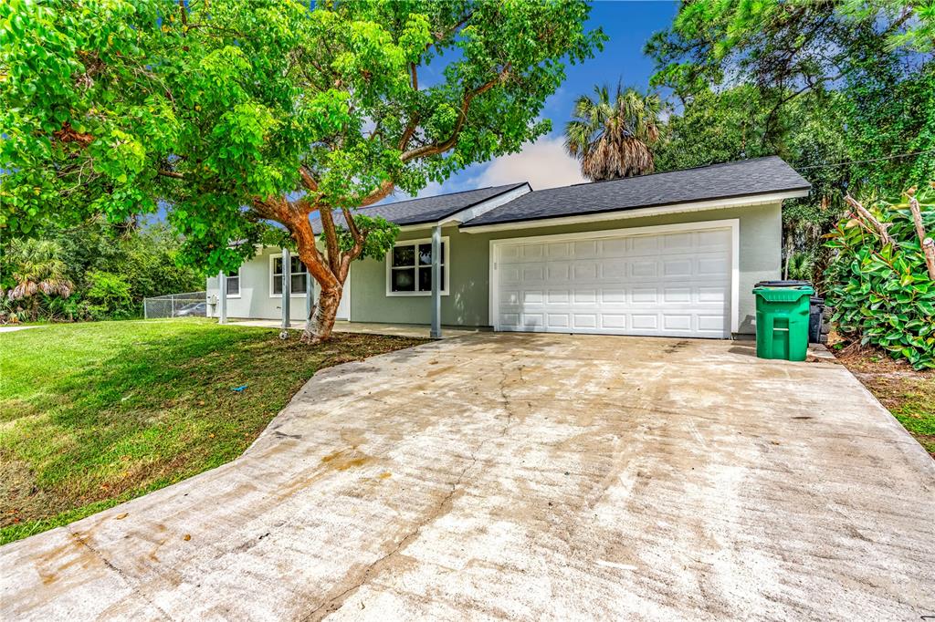 1131 SW LONDON LANE, PORT ST LUCIE, FL — photo 4 of 78