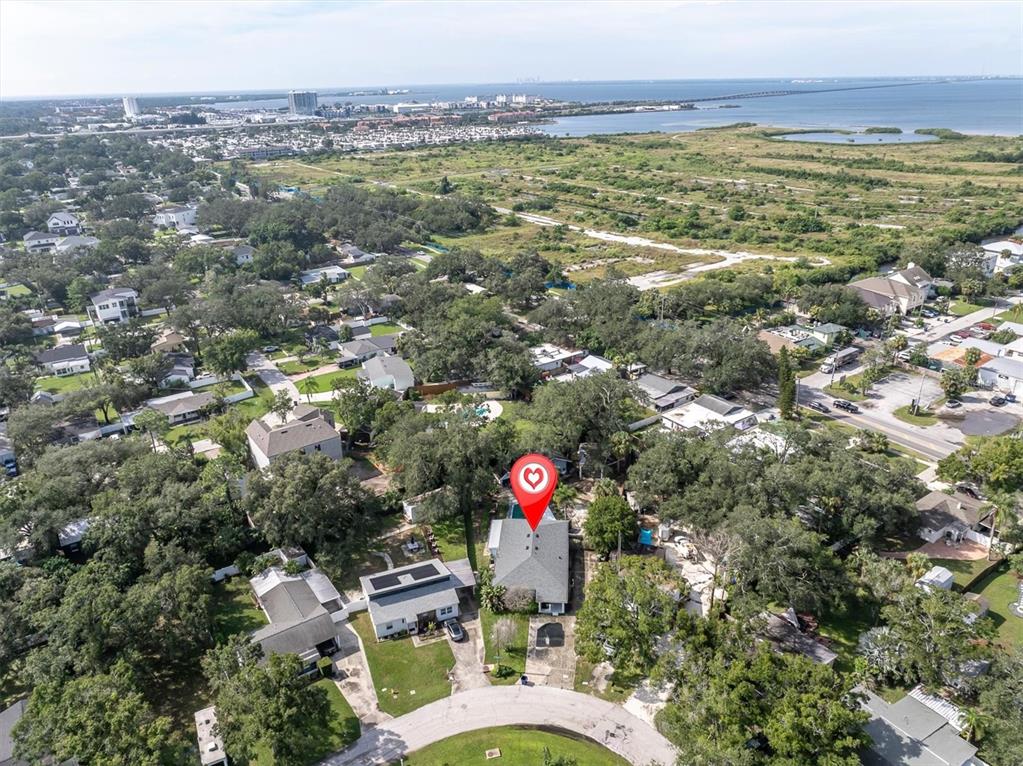 4726 W TAMBAY AVENUE, TAMPA, FL — photo 4 of 23