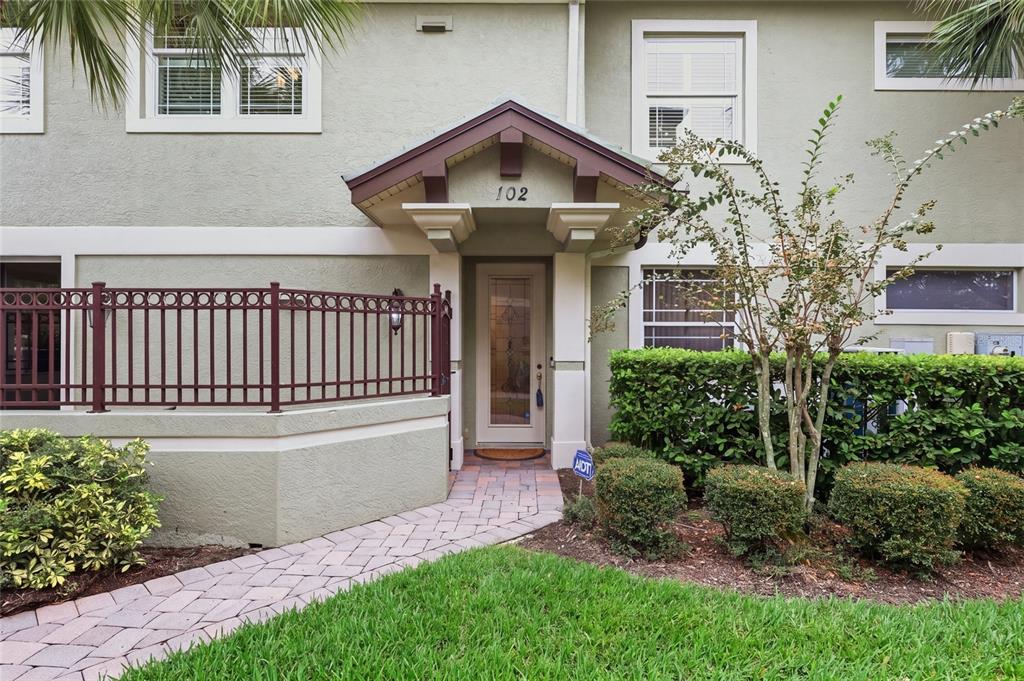 6434 MOORINGS POINT CIRCLE UNIT 102, LAKEWOOD RANCH, FL — photo 4 of 30