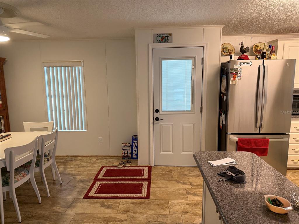 7880 54TH AVENUE N UNIT 102, ST PETERSBURG, FL — photo 5 of 43