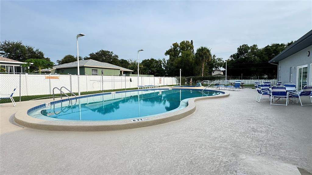 10800 US HIGHWAY 19 N UNIT 214, PINELLAS PARK, FL — photo 2 of 19