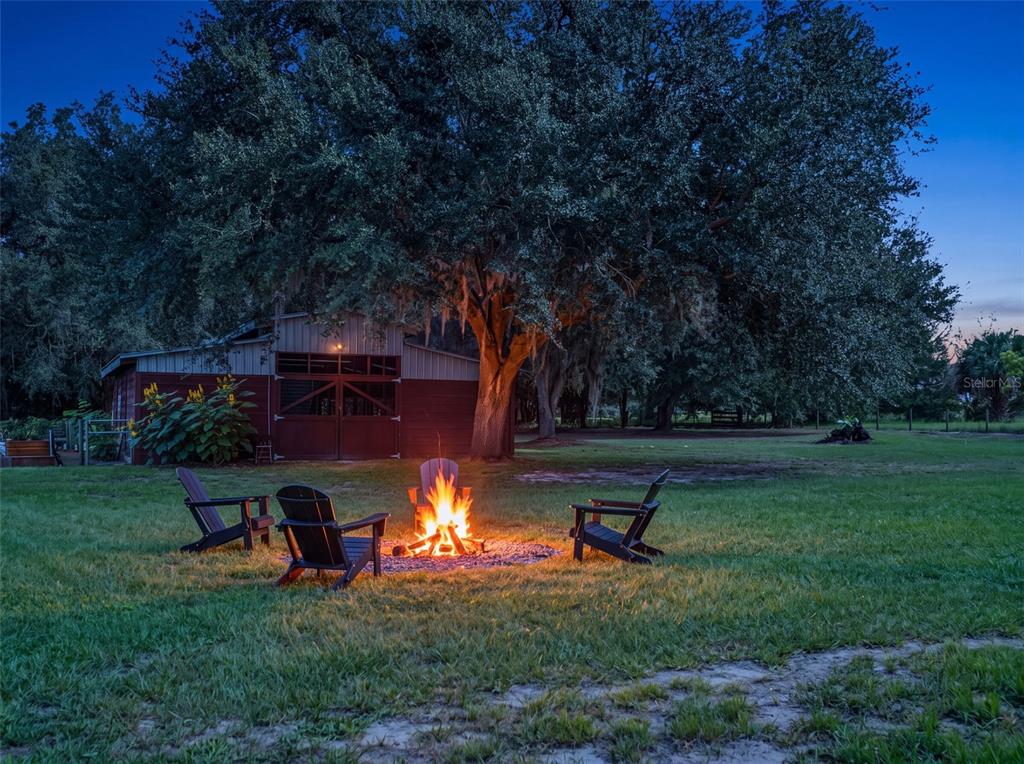 2827 HAMMOCK GROVE RD, GROVELAND, FL — photo 2 of 30