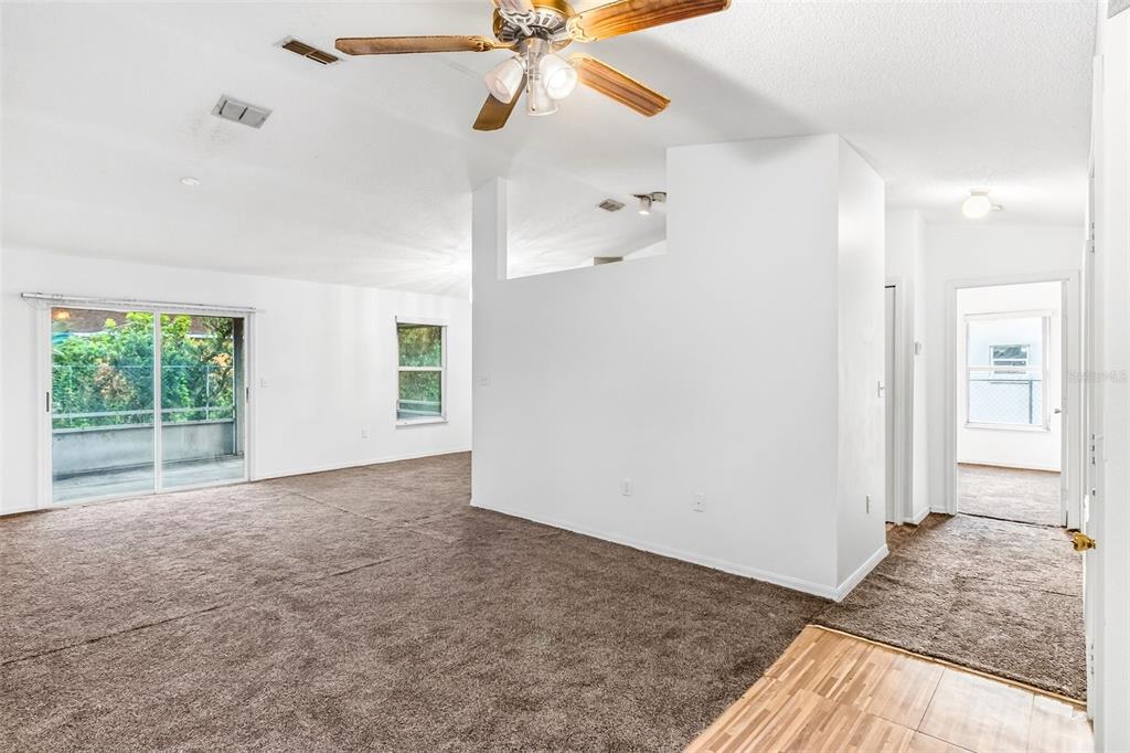 602 CARIBOU COURT, POINCIANA, FL — photo 4 of 34