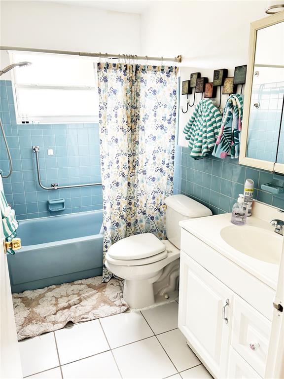 73 S LINCOLN AVENUE, BEVERLY HILLS, FL — photo 4 of 10