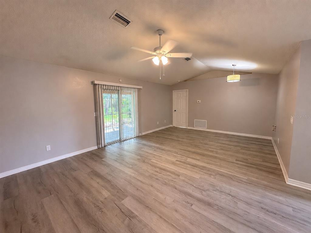 53 BIRCHWOOD DRIVE, PALM COAST, FL — photo 4 of 30