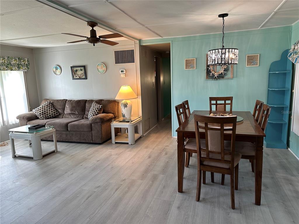 1784 MIDLOTHIAN STREET, SARASOTA, FL — photo 4 of 30