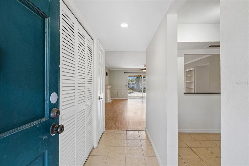10354 CARROLLWOOD LANE UNIT 197, TAMPA, FL — photo 3 of 30
