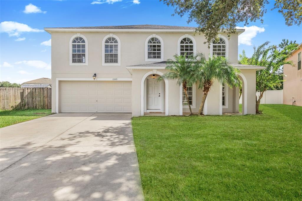 1205 MYOPIA HUNT CLUB DRIVE