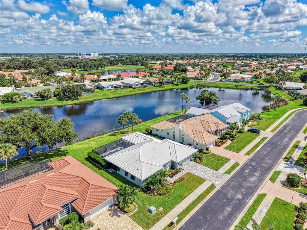 1568 WATERFORD DRIVE, VENICE, FL — photo 4 of 30