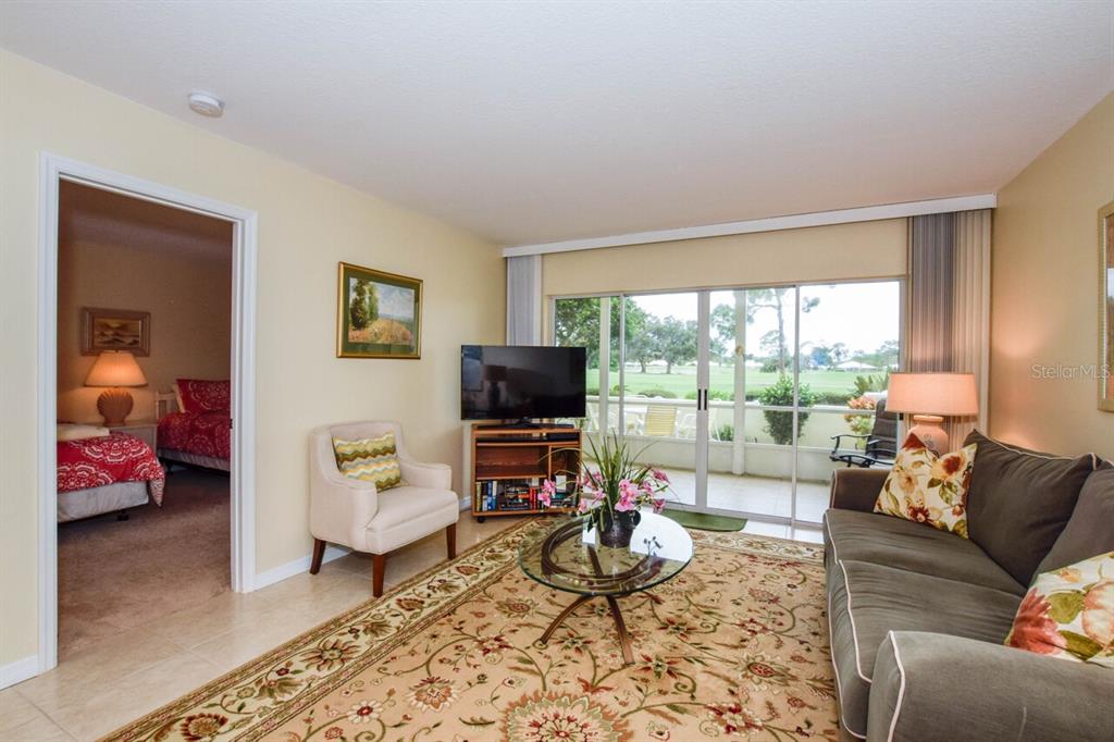 439 CERROMAR LANE UNIT 310, VENICE, FL — photo 5 of 30