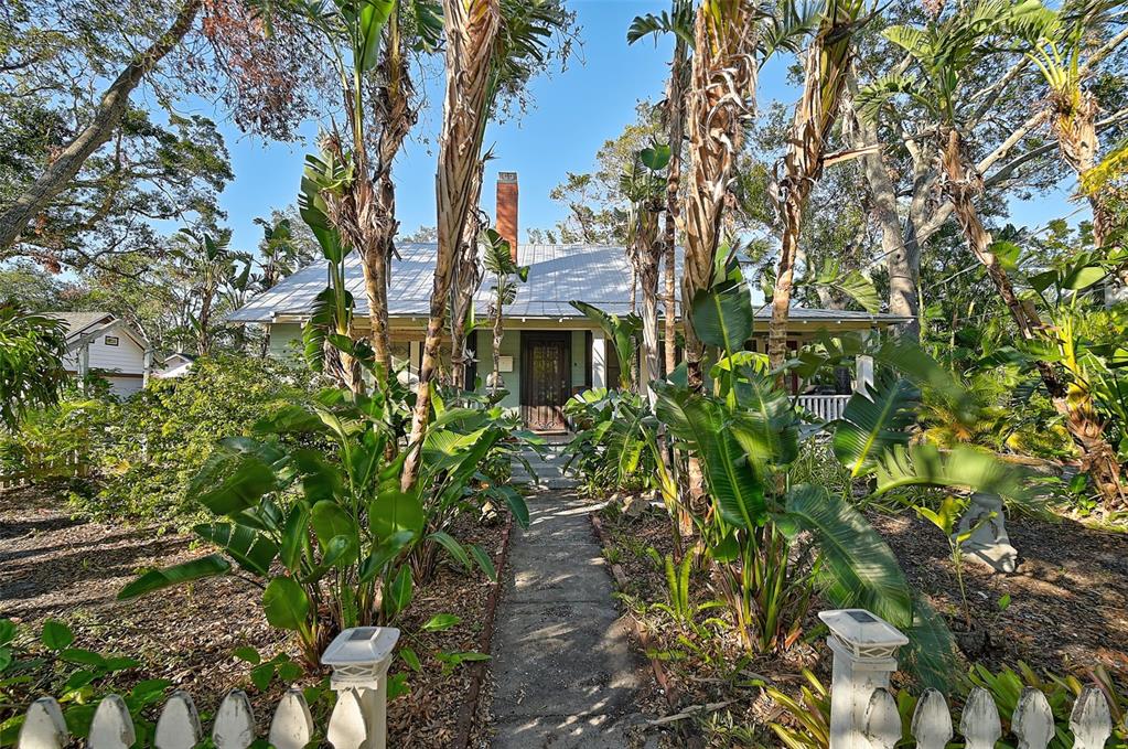 1663 4TH STREET