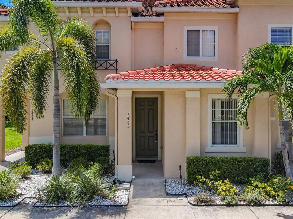 5463 PARADISE CAY CIRCLE