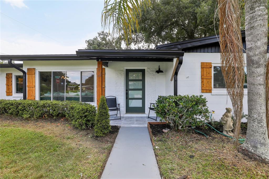 1718 CAMPBELL AVENUE, ORLANDO, FL — photo 2 of 25