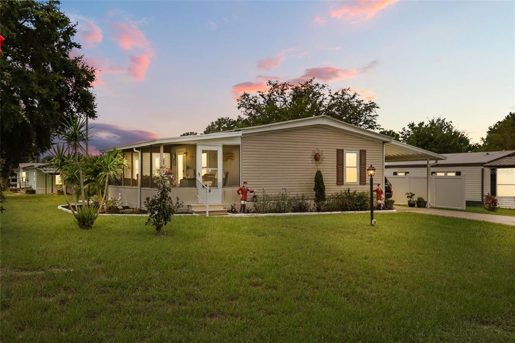 34 DA ROSA AVENUE