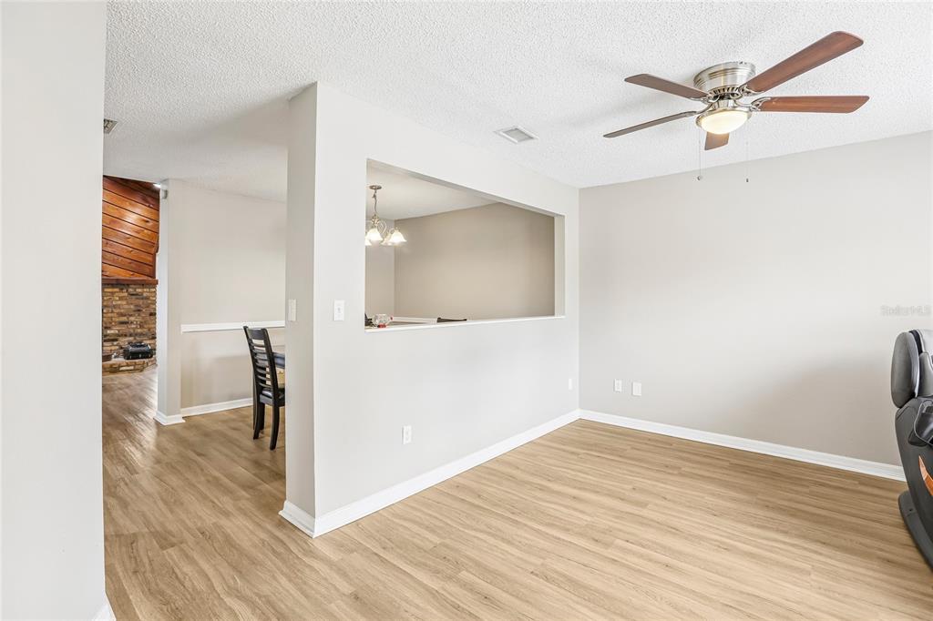 700 13TH COURT SW, LARGO, FL — photo 5 of 30