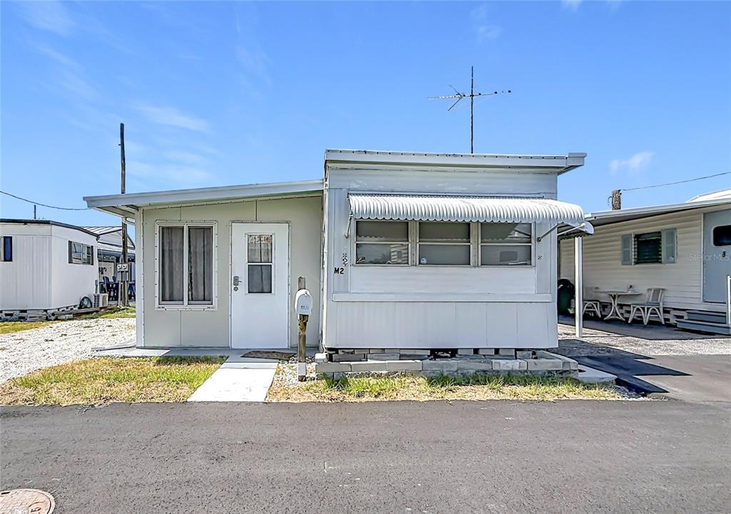 12674 SEMINOLE BOULEVARD UNIT M2