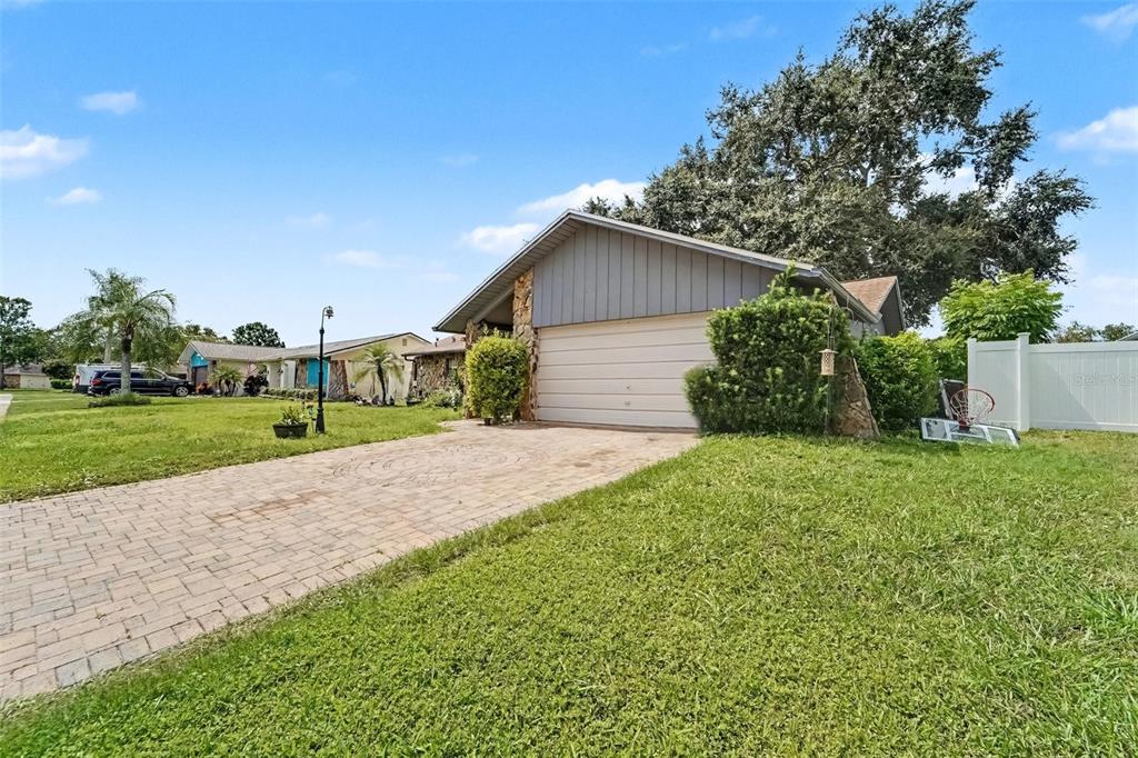 7606 WILLOW BROOK COURT, HUDSON, FL — photo 2 of 28