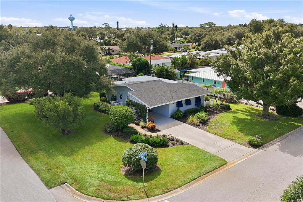 213 FIRENZE AVENUE W, VENICE, FL — photo 2 of 30