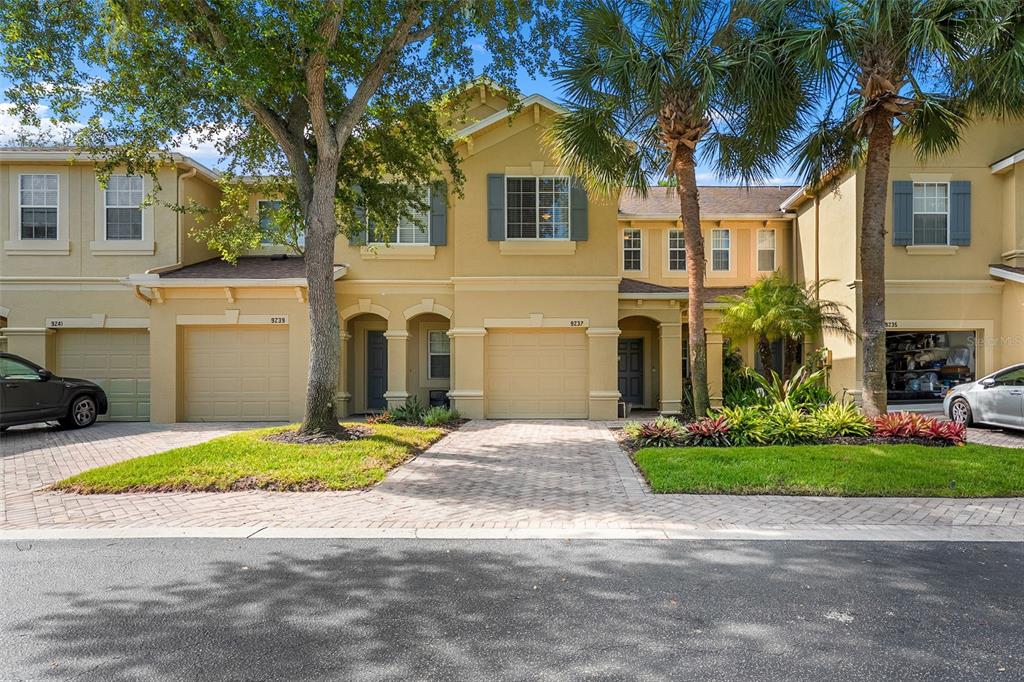 9237 RIVER ROCK LANE