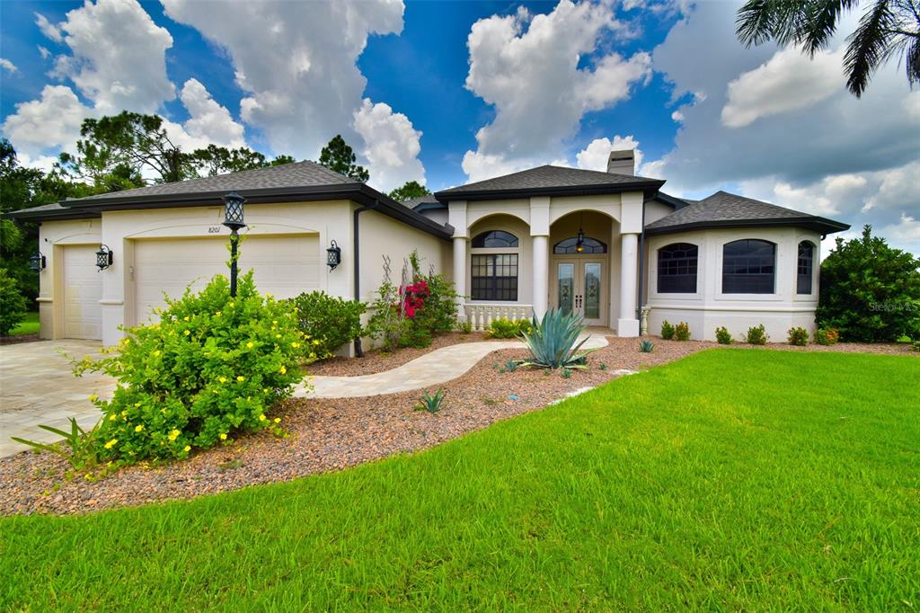 8201 HUNTERS GLEN CIRCLE
