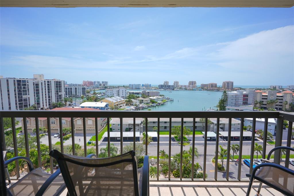 400 ISLAND WAY UNIT 1004