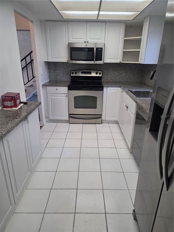 5051 75TH AVENUE N UNIT 2, PINELLAS PARK, FL — photo 2 of 11