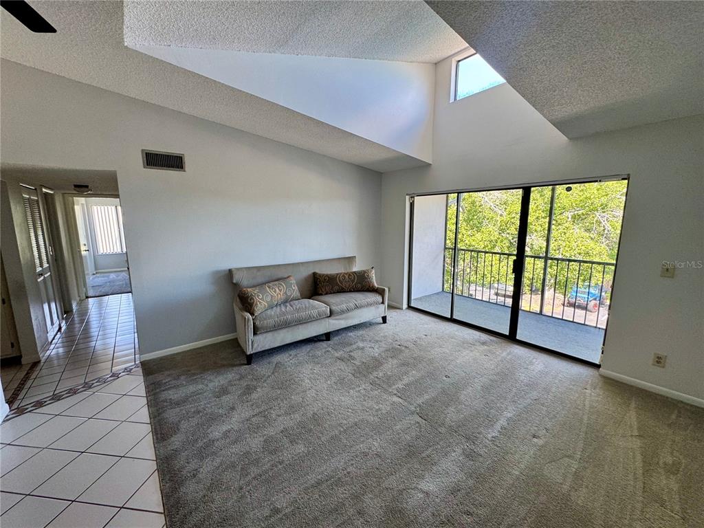 8215 SUN SPRING CIRCLE UNIT 43, ORLANDO, FL — photo 5 of 44