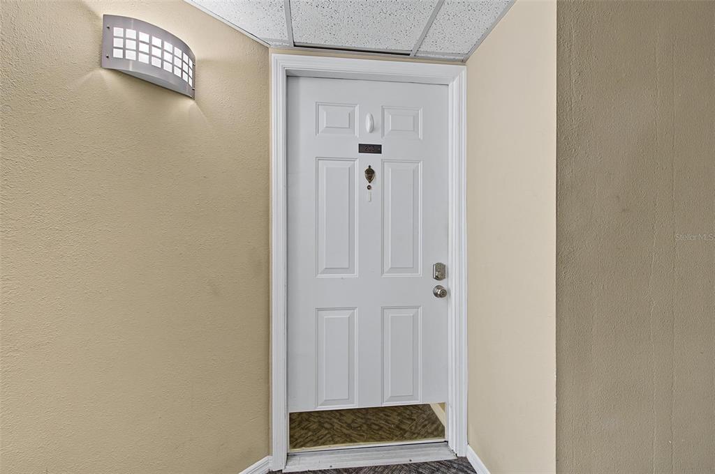 3211 W SWANN AVENUE UNIT 203, TAMPA, FL — photo 3 of 30