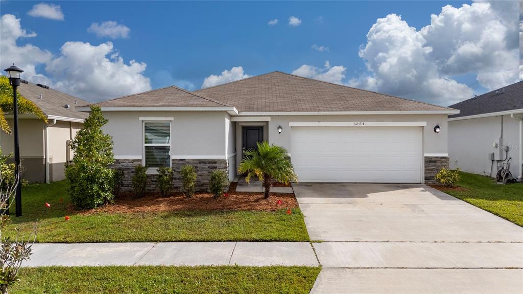 3265 EAGLE HAMMOCK CIRCLE