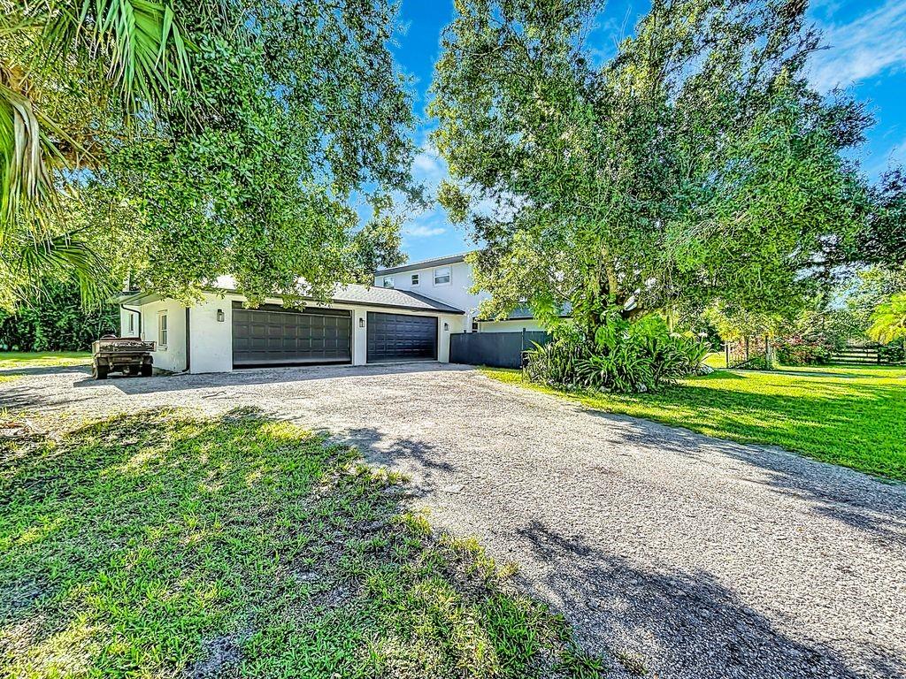 1409 LAVILLA ROAD, PUNTA GORDA, FL — photo 4 of 30