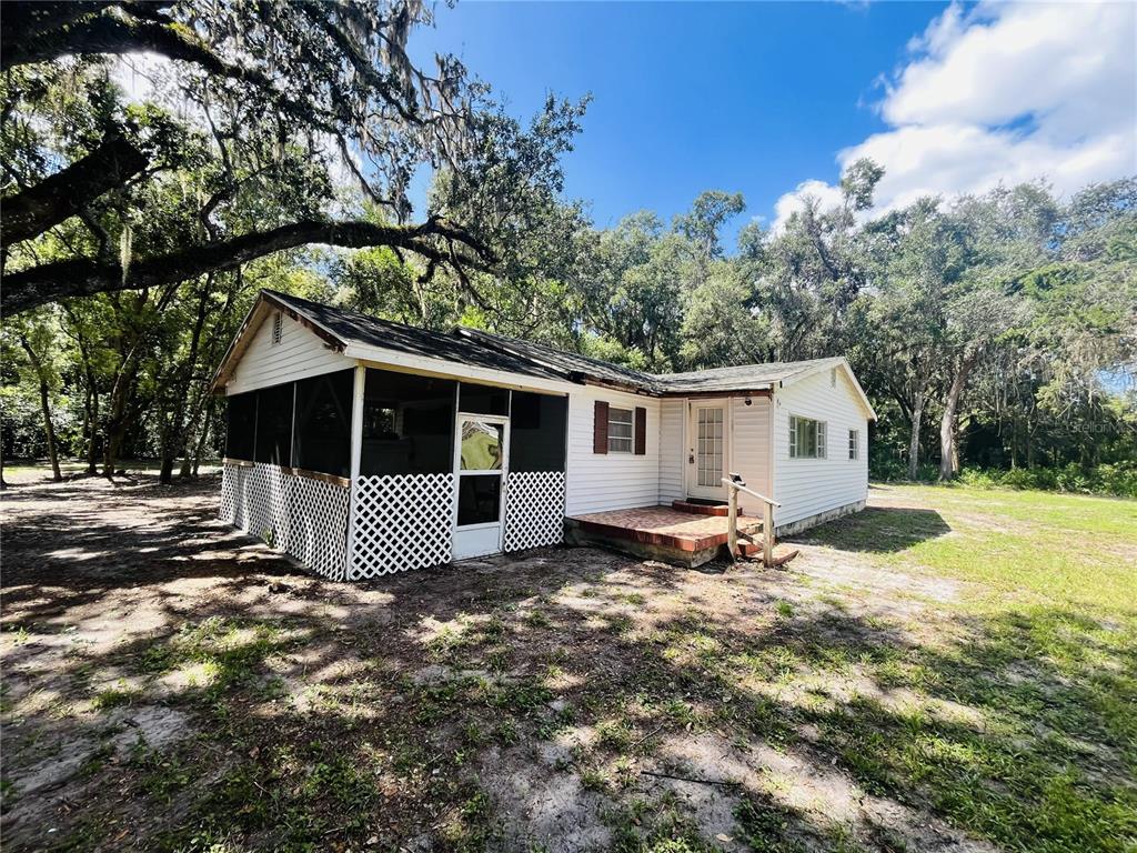 3324 TAYLOR AVENUE, COLEMAN, FL — photo 2 of 27