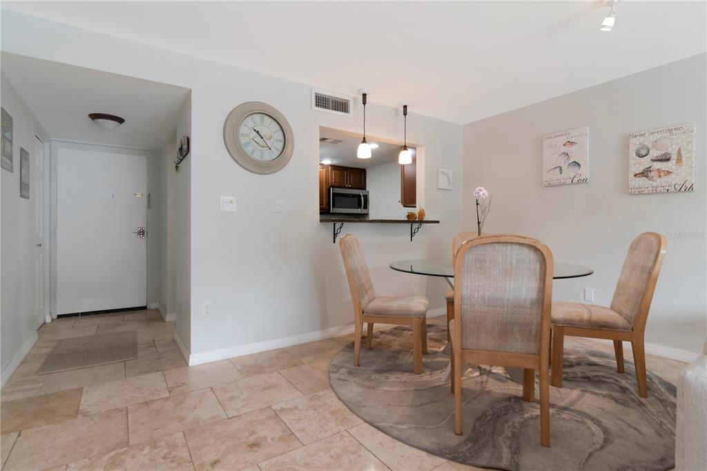 464 N PAULA DRIVE UNIT 211, DUNEDIN, FL — photo 5 of 30