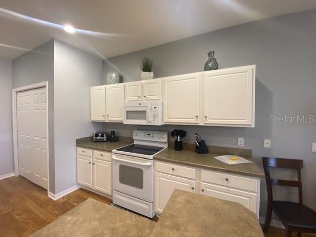 4417 TURNBERRY LANE, LAKE WALES, FL — photo 4 of 30