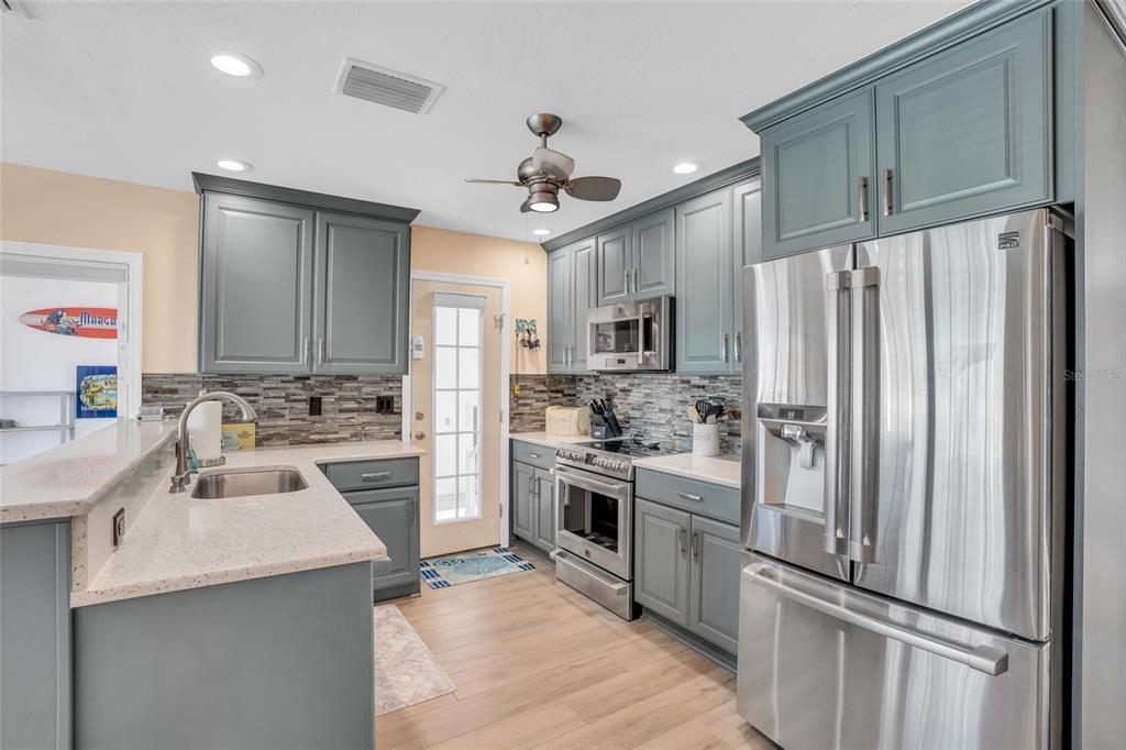 12235 BOAT SHELL DRIVE