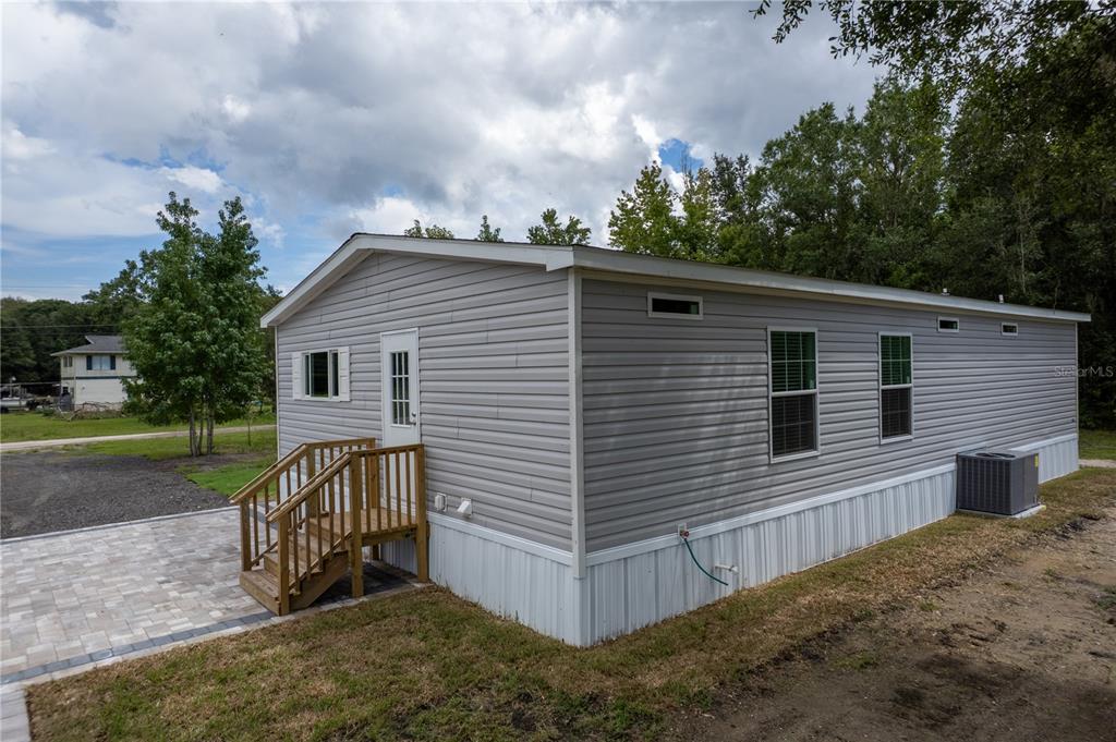 1666 MISTLETOE STREET, BUNNELL, FL — photo 2 of 26