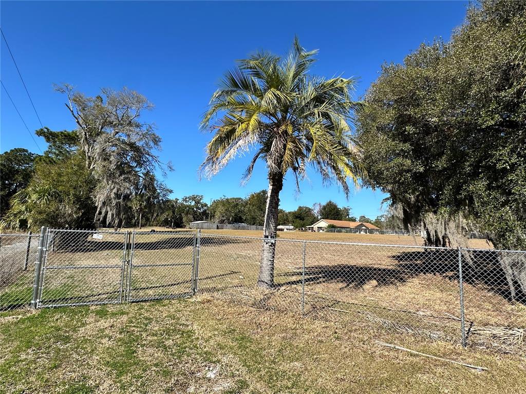 750 N WEKIWA SPRINGS ROAD