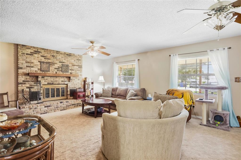 1424 WYOMING AVENUE, ST CLOUD, FL — photo 3 of 30