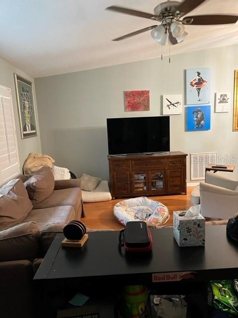 2090 SANDPIPER DRIVE, PALM HARBOR, FL — photo 4 of 16