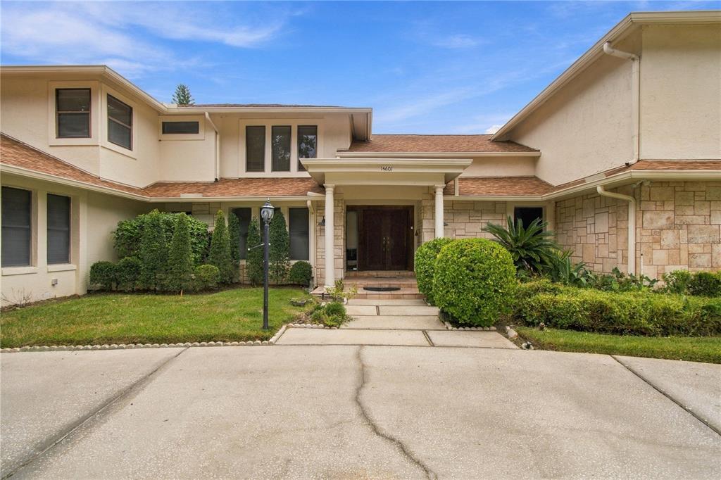 14601 ANCHORET ROAD, TAMPA, FL — photo 2 of 30
