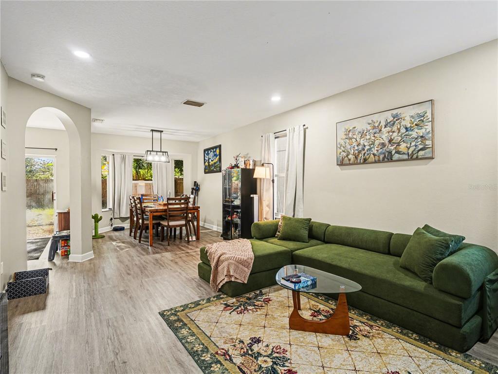 8430 QUARTER HORSE DRIVE, RIVERVIEW, FL — photo 4 of 26