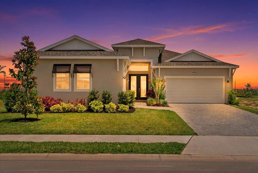 8668 SALMAR LOOP