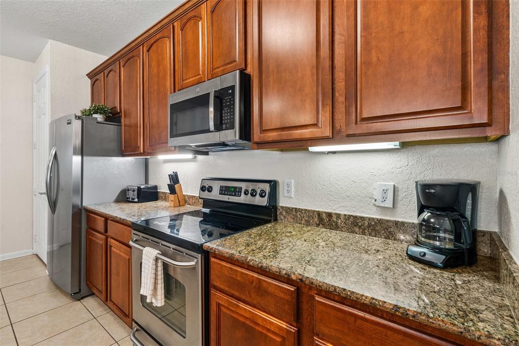 5037 SHOREWAY LOOP UNIT 202, ORLANDO, FL — photo 4 of 30