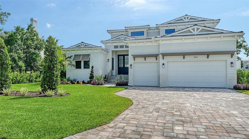 1519 HARBOR DRIVE