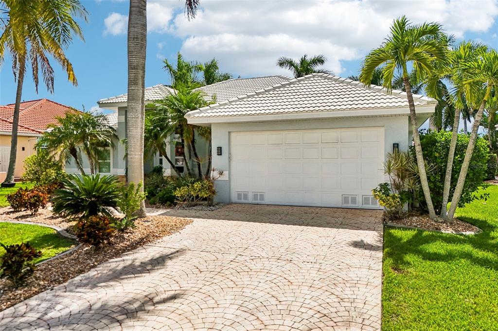 1217 SEA BREEZE COURT, PUNTA GORDA, FL — photo 4 of 30