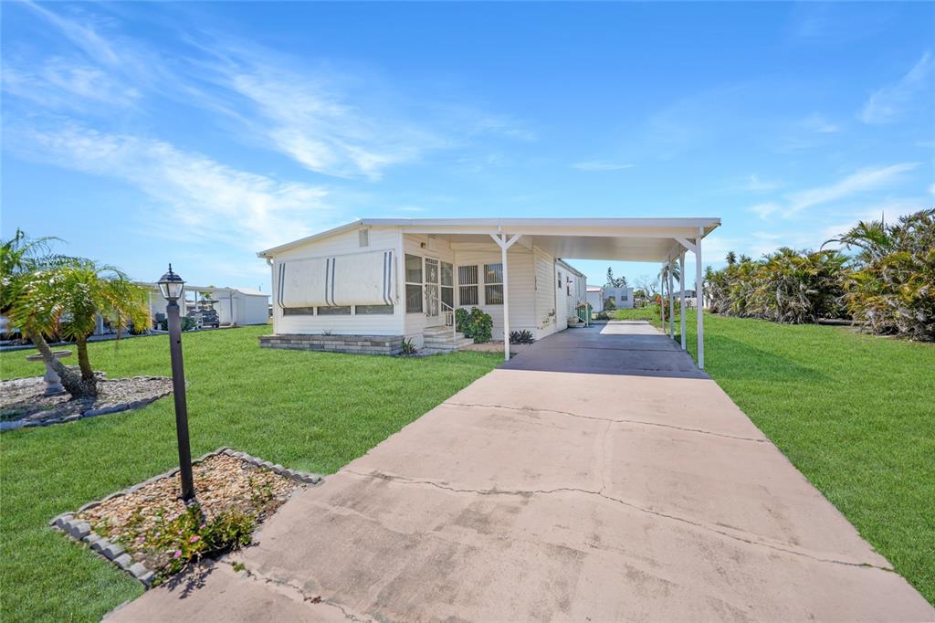 1319 SANDERLING DRIVE