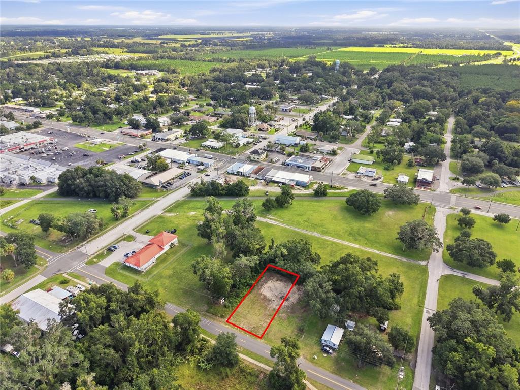 103 SW 2ND STREET, CHIEFLAND, FL — photo 2 of 20