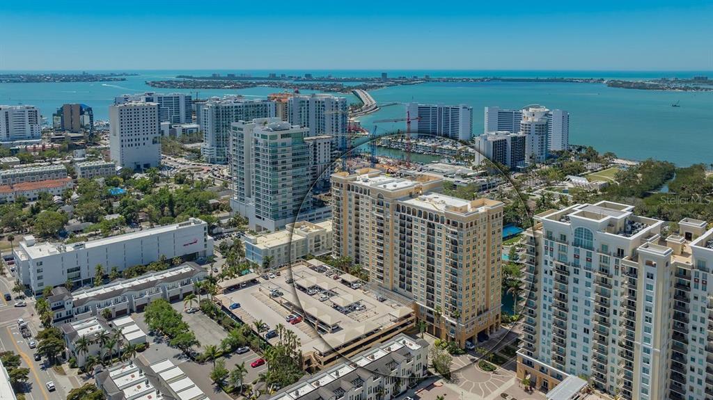 750 N TAMIAMI TRAIL UNIT PH08