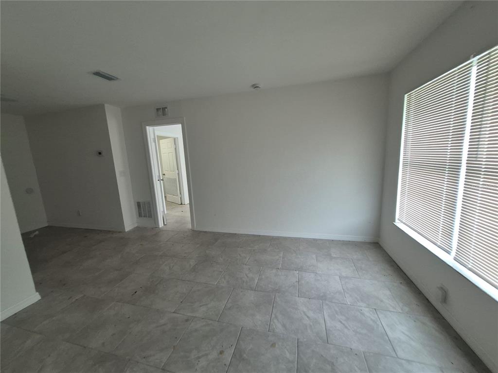 21661 SW RAINBOW LAKES BOULEVARD, DUNNELLON, FL — photo 5 of 22
