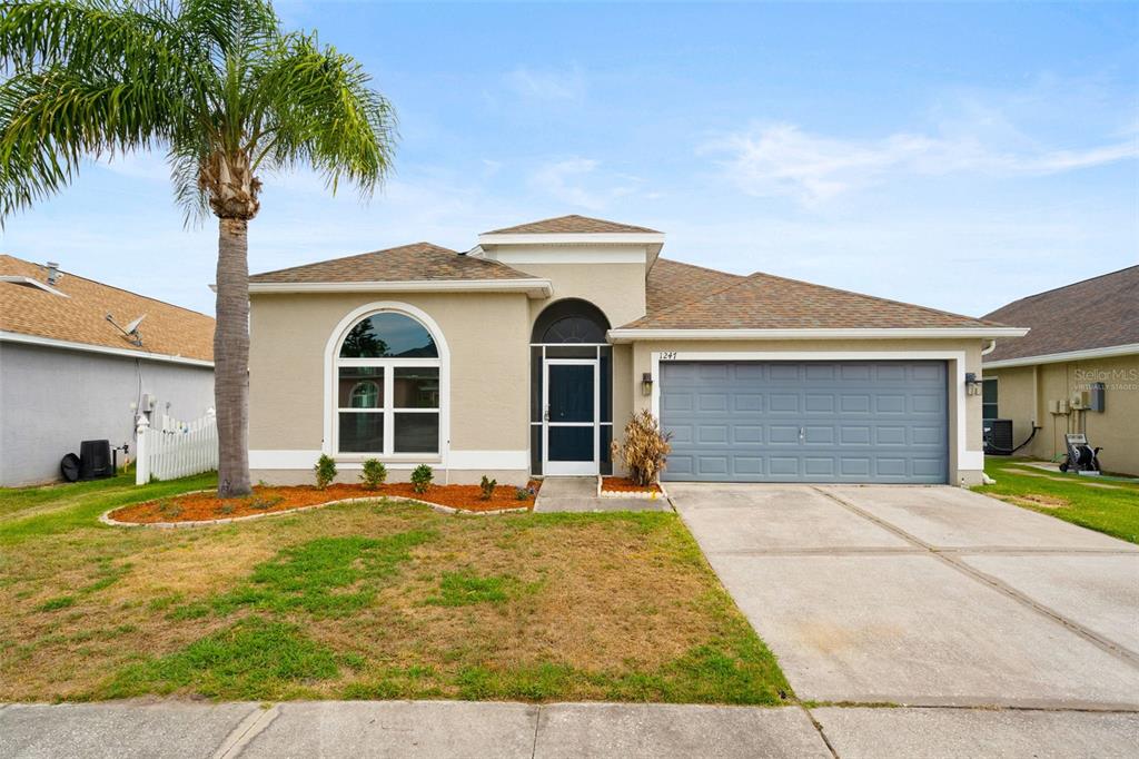 1247 VINETREE DRIVE
